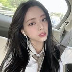 유나 인스타 교복 <b>착장</b> 업뎃