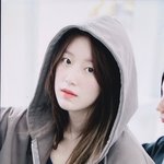 <b>슈화</b> 진짜 하얗다