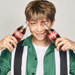 방탄 <b>알</b><b>엠</b> 코카콜라