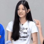 아일릿 <b>민주</b> 예쁜건가....