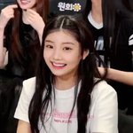 아일릿 <b>원희</b> 봐줄사람