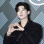 <b>덱스</b> 진짜 잘생걌다