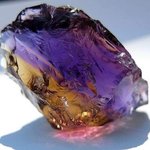 보라색+오렌지색=<b>아메</b>트린