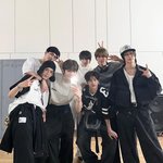 라이즈 이건 <b>의상</b> 아님? 사복이야?