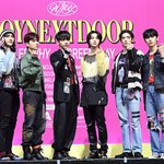 <b>단체컷</b>보면 운학이가 생각보다 큼