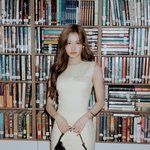 <b>사나</b> 프라다 앰버서더 됐네