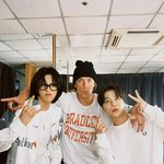 [펜타곤] 최근 녹음 뭔가 맞는거같은게