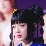 판은 왤캐 애매하게 <b>유명</b>한 인플루언서 잘 앎