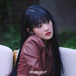 <b>민니</b> 뭔가 사연? 서사? 있을거같이 생김