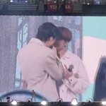 [NCT드림] 아니 손 <b>위치</b> 뭐야?????