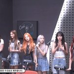 [댓글부탁해] 이 분 머리 무슨 펌이야???