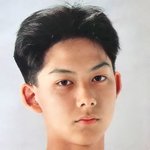 나 이 배우랑 ㅈㄴ<b>닮음</b>