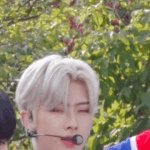 <b>리키</b> 팬들이 왜그렇게 됐는지