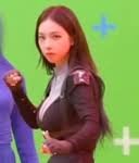 카리나 <b>똥배</b>