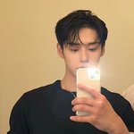 <b>김지웅</b>이랑 이혼해보고싶다