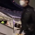 솔직히 <b>앤톤</b> 힙한 스타일링 별로<b>임</b>ㅜ