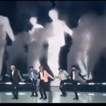 <b>VMA</b> 투바투 라이브 개잘하네