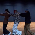 뷔랑 <b>바다리</b> 투샷 안믿긴닼ㅋㅋㅋ