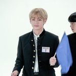 방탄 뷔 <b>달방</b> 교복