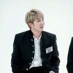 방탄 알엠 <b>달방</b> 교복