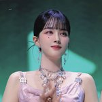 우리는 <b>이</b>들을 존<b>예</b>라고 부르기로 했어요