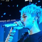 케이팝 신이 <b>접신</b>하고간 지디 25살 2012년 작업물