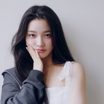 아일릿 <b>프로필</b> 올라왔던 거 궁금한 게