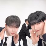 엠카 스페셜 엠씨 의리 지렸다