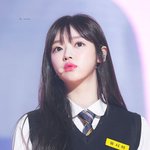 <b>유아</b>같은 입술 되고싶다