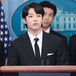 방탄 정국 <b>White</b> House 220601