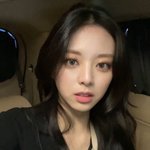 <b>유나</b> 예쁜거 모르겠다는 애들은 ㅂㅅ이다