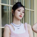지친 화요일, 잠깐 얼굴 <b>감상</b> 좀 할게