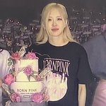 로제 이 사진 왤케 <b>인자</b>?하게 나왔지ㅋㅋㅋㅋㅋ
