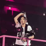 제니 인형 던지기 스킬 봐봐ㅋㅋㅋㅋㅋㅋㅋ