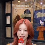 예지 <b>메종</b>키츠네 잘어울린다