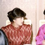 [드루와] 귀티나는 분위기의 8할이 피부랑 머릿결인듯