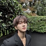 [모두드루와] 프라다 <b>엠버</b>서더 엔하이픈 얼굴 근황