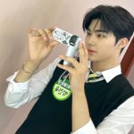 [ZB1] 박건욱 <b>로버</b> 잘어울릴거 같았는데