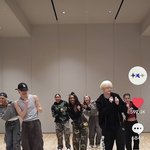 투바투랑 잼<b>리퍼블릭</b> 클릭라이크도 찍었네