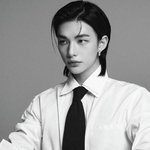 <b>황현진</b> 에스콰이어 코리아