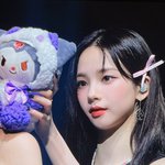 눈 마주치면 나랑 사귀는 거다 (여돌 <b>ver</b>.)