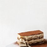 커피와 치즈의 환상적 <b>조합</b> 티라미수