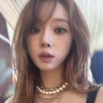 윈터 이 셀카 <b>너모</b> 이쁘다