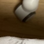 마스카라 하다가 <b>침대</b>에 떨어뜨림