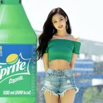 제니 <b>워터</b>밤 존예네.... ㄷㄷ