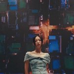 제니는 <b>여전</b>하네