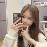 [댓글부탁해] 너네 친구폰에 <b>디시</b>앱깔려있음 손절해?
