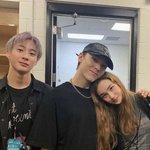 이사진 왤케 신기하지