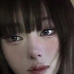 꿘나 애굣살 정보 아는 사람.. <b>비슷</b>한거라도