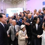 일본<b>동포</b>와 만나 기분좋은 행복한 윤부부